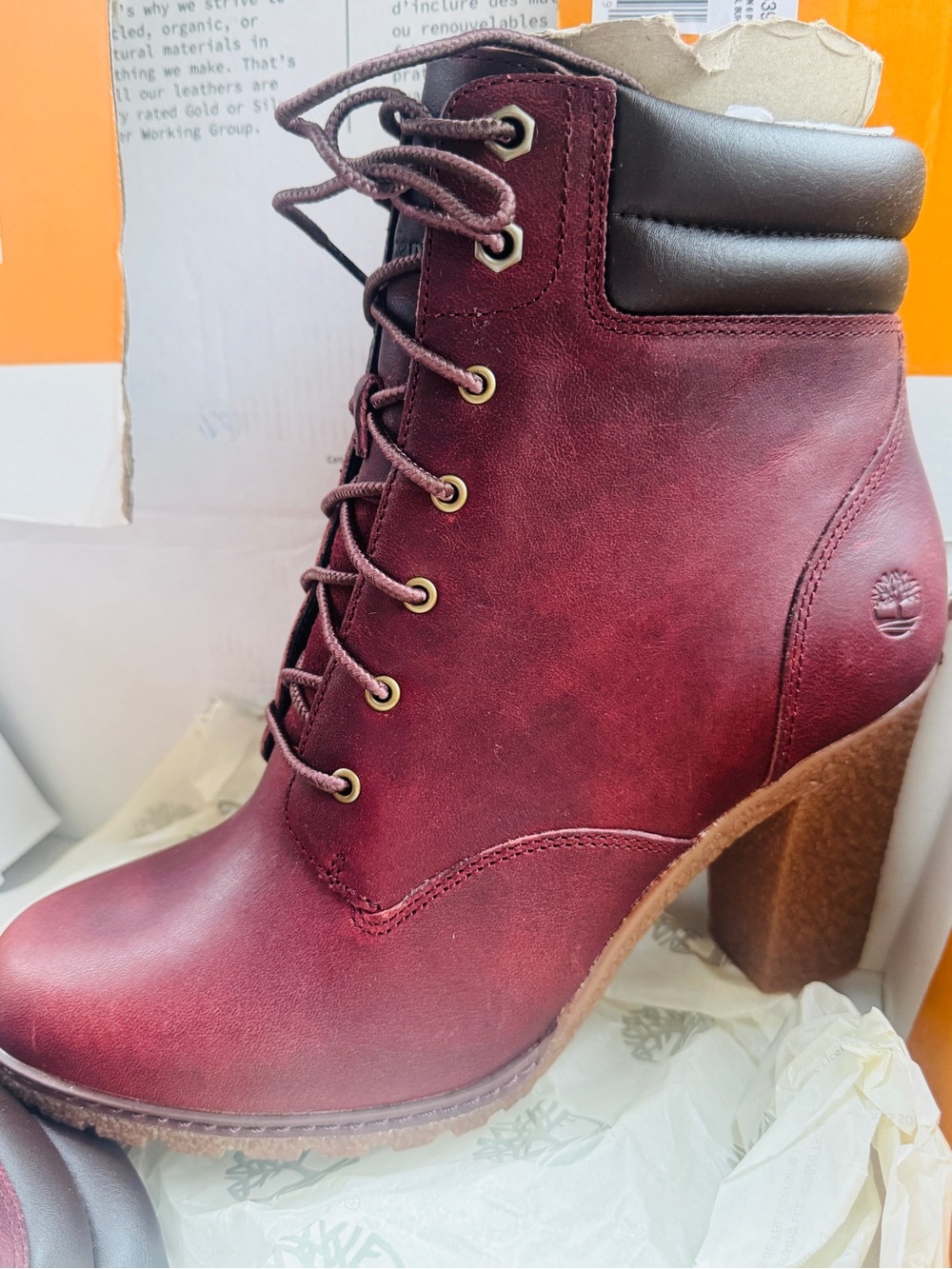 NIB Timberland Tillston 6-Inch Heeled Boots Burgundy Full Grain Leather 9.5